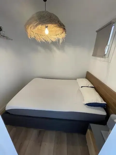 Апартаменты Perle D Antheor - Bord De Mer